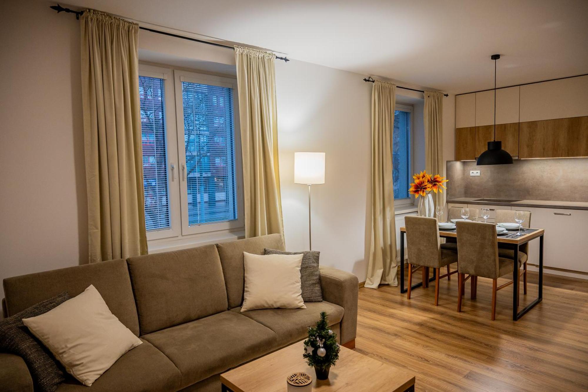 Old Town City Center Apartment 1 - Private Parking Included Košice Eksteriør billede