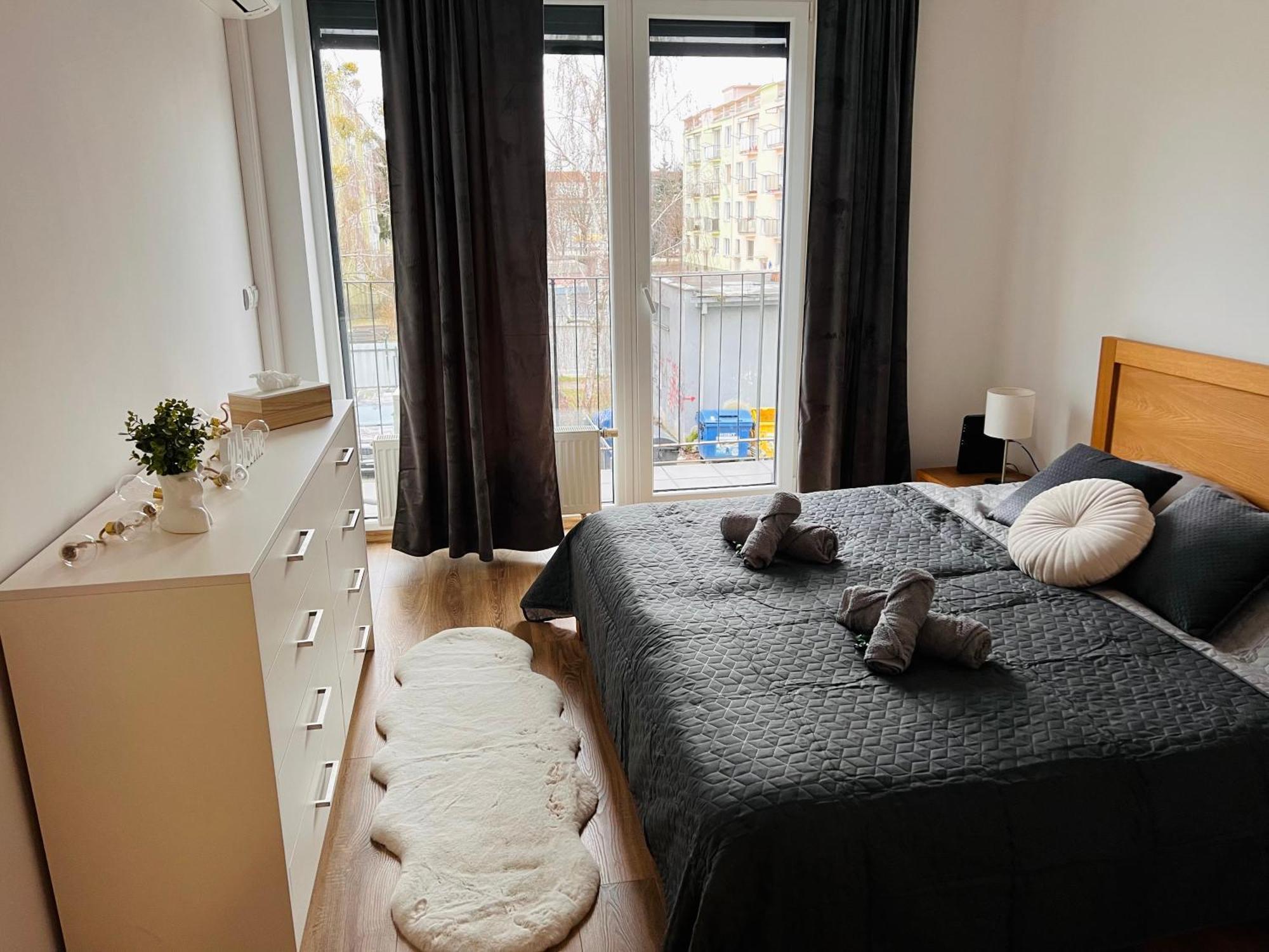 Old Town City Center Apartment 1 - Private Parking Included Košice Eksteriør billede